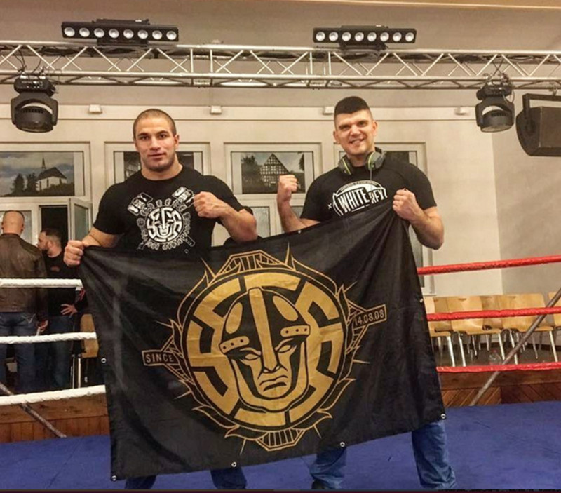 Denis Kapustin und ein russischer Trainer des White Rex Kampfsport-Teams 2017 in Nordrhein-Westfalen.