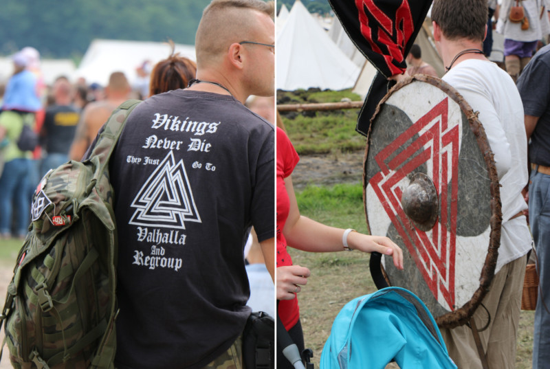 Alljährlich findet in Wolin in Polen, keine 20 km von der deutschen Grenze auf Usedom entfernt, das »Festival der Slawen und Wikinger« statt, einer der größten Mittelalter-Events in Europa mit 20.000 BesucherInnen. An dem Treffen nehmen viele Neonazis aus Deutschland und Polen teil, unter anderem treten Reenactment-Gruppen auf, die von extrem Rechten durchsetzt oder dominiert sind.
Die Bilder zeigen die Valknut auf dem Wolin-Event im Jahr 2017 - als Motiv auf dem Schild eines Reenactment-Darstellers und als Shirt-Motiv eines offensichtlichen Neonazis, auf dessen Rucksack sich Aufnäher der schwarz-weiß-roten Fahne und der Odal-Rune befinden.