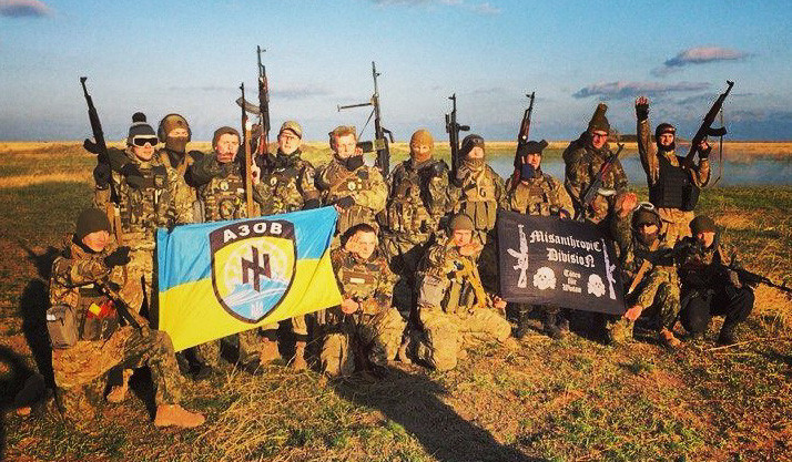 Die Wolfsangel bildet zusammen mit der Schwarzen Sonne und den ukrainischen Nationalfarben das Symbol der neofaschistischen Asow-Miliz, die im ukrainischen Bürgerkrieg kämpft. Sie rekrutiert Kämpfer aus dem deutschsprachigen Raum vor allem über das internationale Netzwerk der Misantropic Division, das von neonazistischen Black-Metal-Anhängern dominiert wird.