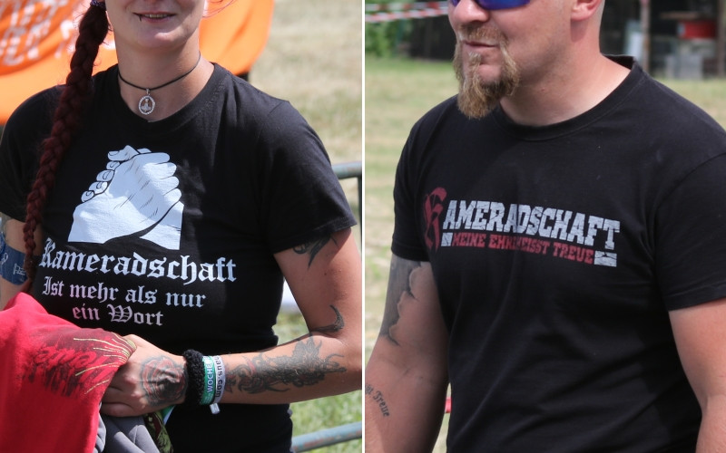 Das Wort Kameradschaft ist ein Schlüsselbegriff der extrem Rechten. »Kameradschaft« kennzeichnet in der extrem Rechten das Ideal einer Kampf- und Schicksalsgemeinschaft, die fest zusammen steht. 
Auf dem Shirt rechts ist der Wahlspruch der SS »Meine Ehre heißt Treue« aufgedruckt.