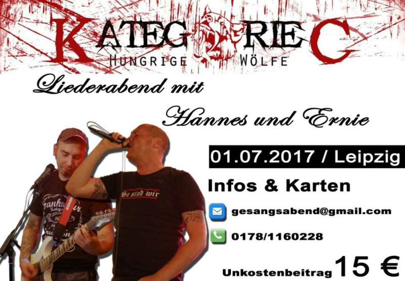 Hannes Ostendorf, die bestimmende Person der Band Kategorie C - Hungrige Wölfe (KC), tritt mit einem weiteren KC-Musiker unter dem Bandnamen auch als Duo auf.
