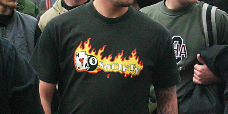 Die fränkische Band Hate Society war eine führende Band des deutschen Blood & Honour und löste sich Anfang der 2000er Jahre auf. Sie brachte durch die Schreibweise H8Society das Wortspiel H8 in die deutschen Neonazi-Szenen ein.