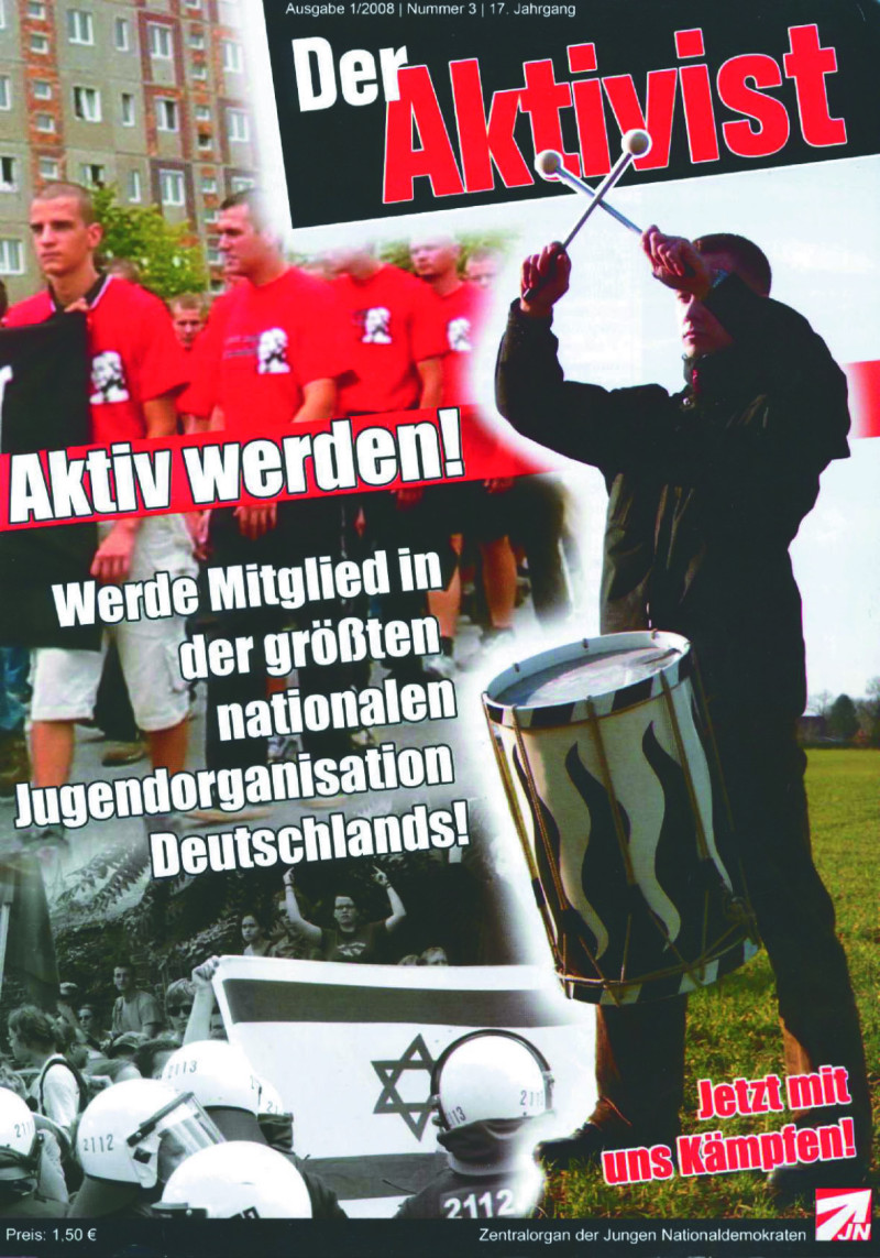 Ein Sinnbild der HJ ist die ursprünglich mittelalterliche Landsknechttrommel mit Flammenzeichnung. Hier auf der Titelseite der Zeitschrift Der Aktivist der Jungen Nationaldemokraten.
