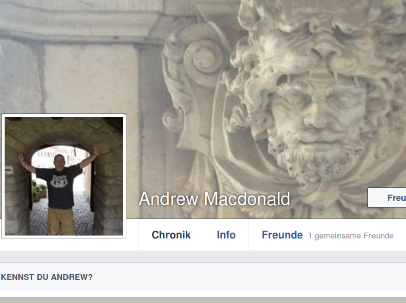 Facebook-Profil des Betreibers eines neonazistischen Versandes und Labels aus dem Bundesland Brandenburg im Jahr 2016. Er nennt sich Andrew Macdonald.